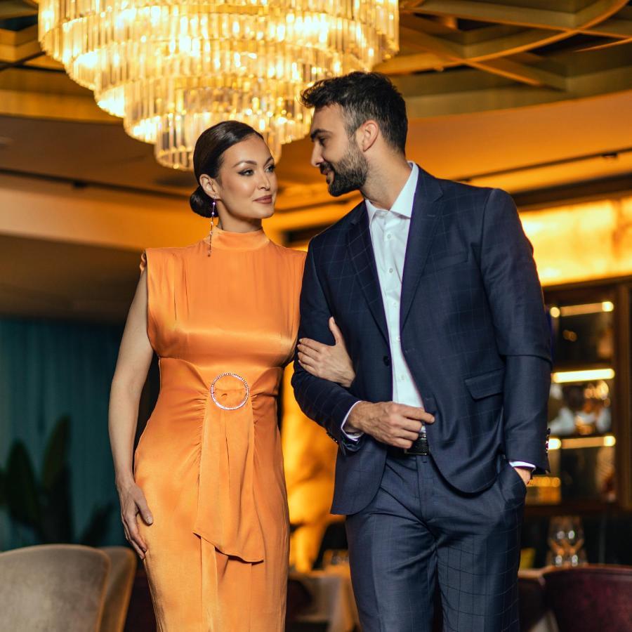 Hotel Pupin Novi Sad Exterior foto Minka Kelly and James Marsden at the 2016 Peabody Awards